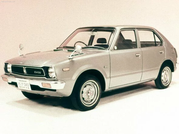 Honda Civic 1973 1 590x442 Honda Civic (1972 1973) 