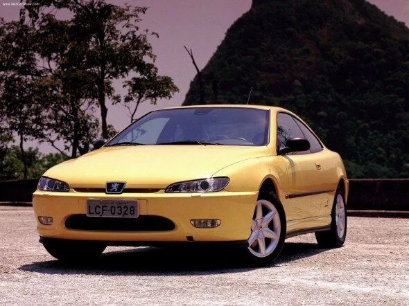 Peugeot 406 Coupe (1999) 1