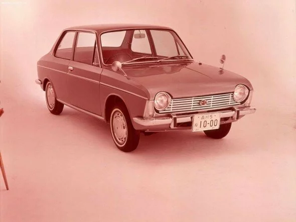 Subaru 1000 1965 1 590x442 Subaru 1000 (1965)